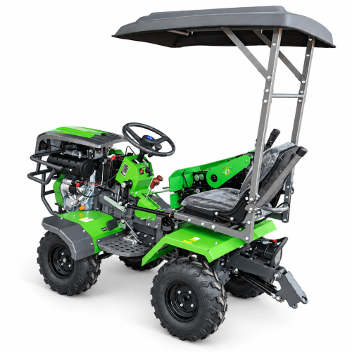 Minitractor agrícola verde sobre fondo blanco